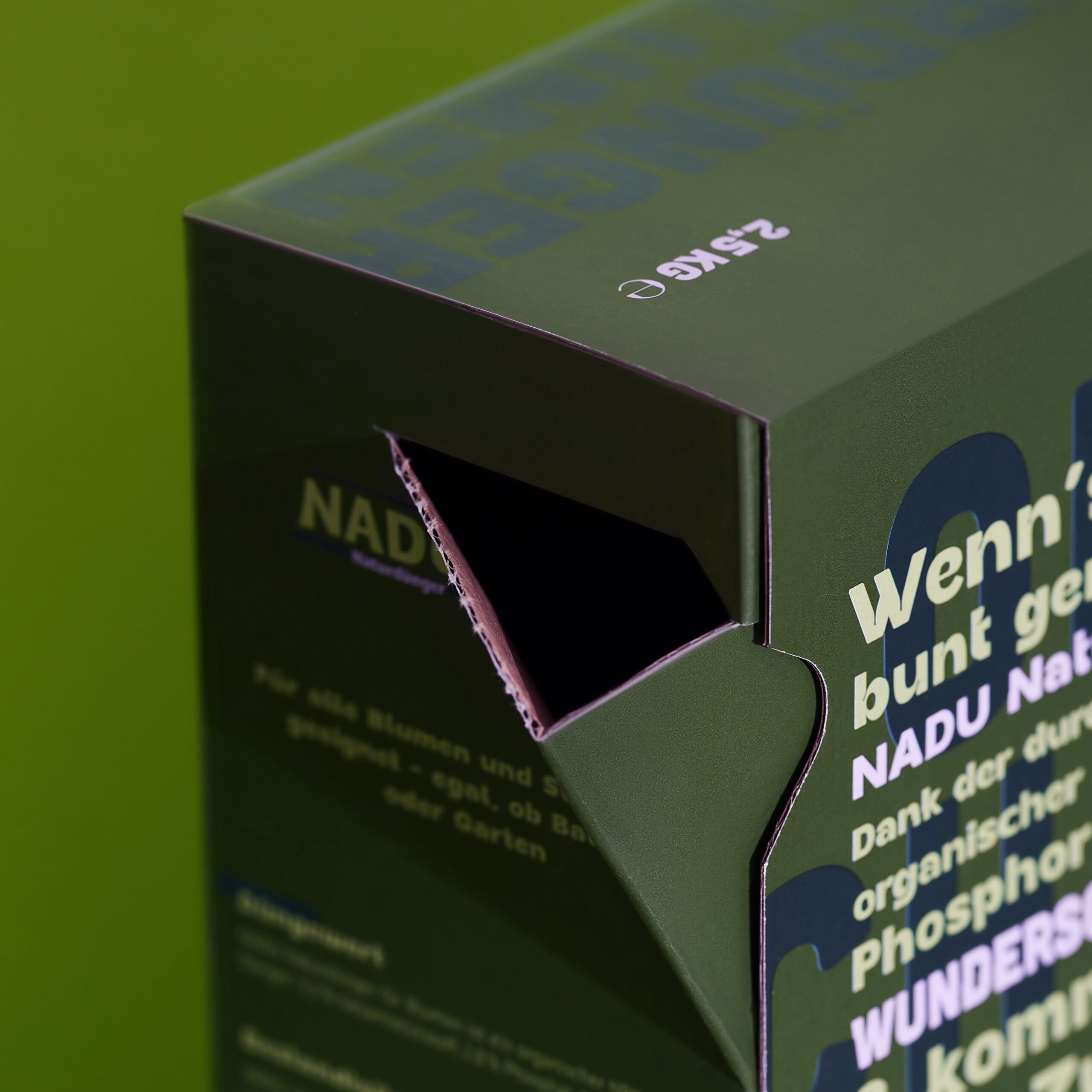 aloe gel under eyes Under Eye Gel – Aloe Vera And Cucumber, 50 Grams main image 1